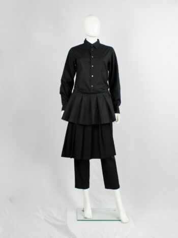 Comme-des-Garcons-tricot-black