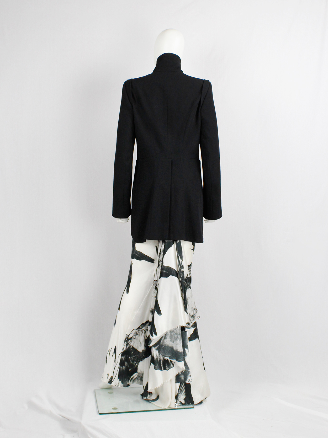 Ann Demeulemeester black cutaway tailcoat with curved Ann Demeulemeester black cutaway tailcoat with curved