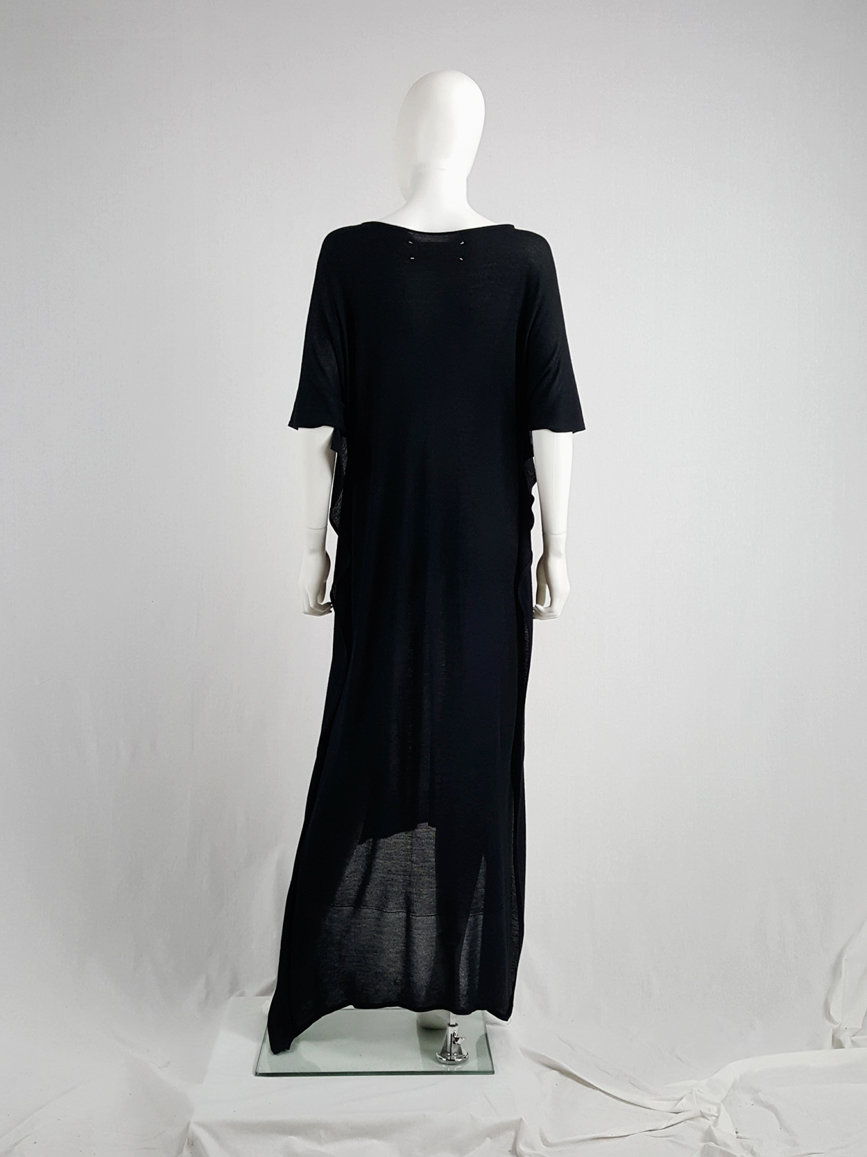 ワンピース Maison Margiela DRESS (S51DD0013S23008 967) Maison Martin Margiela 1 black square maxi dress - VANIITAS