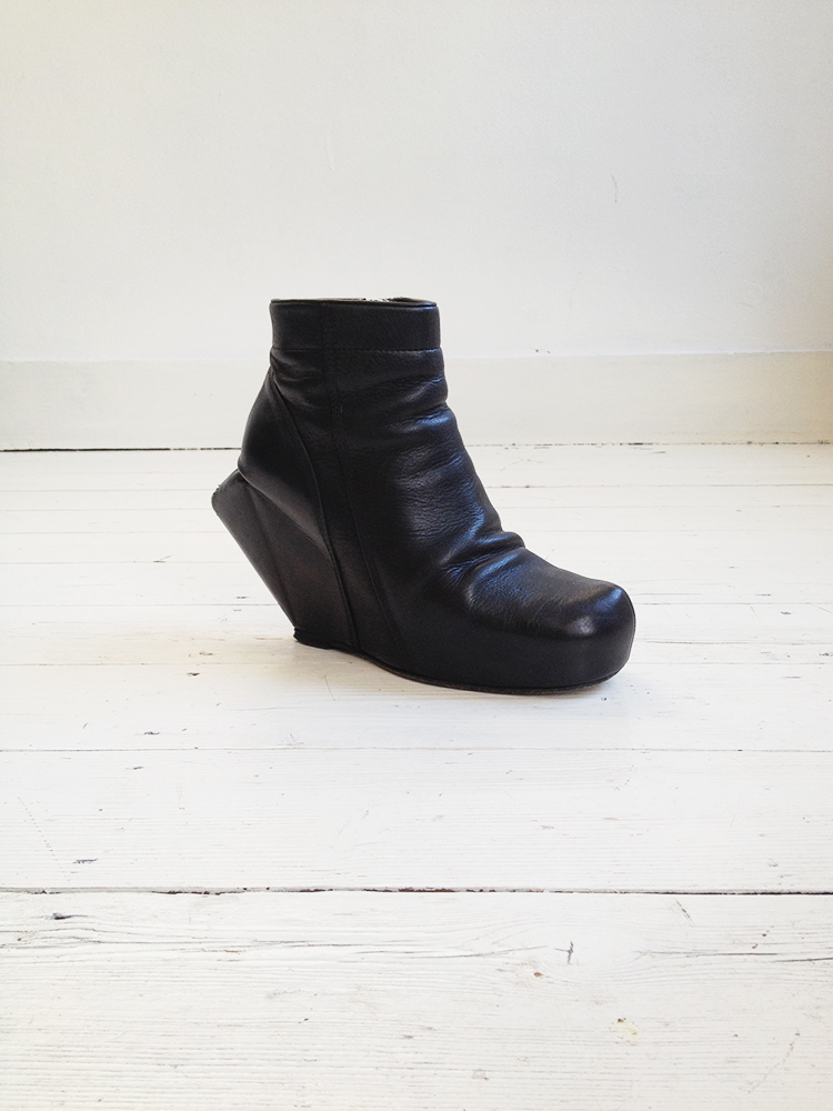 ブーツその他 Rick Owens wedge ankle boot Rick Owens black turbo ankle boots with peak wedge