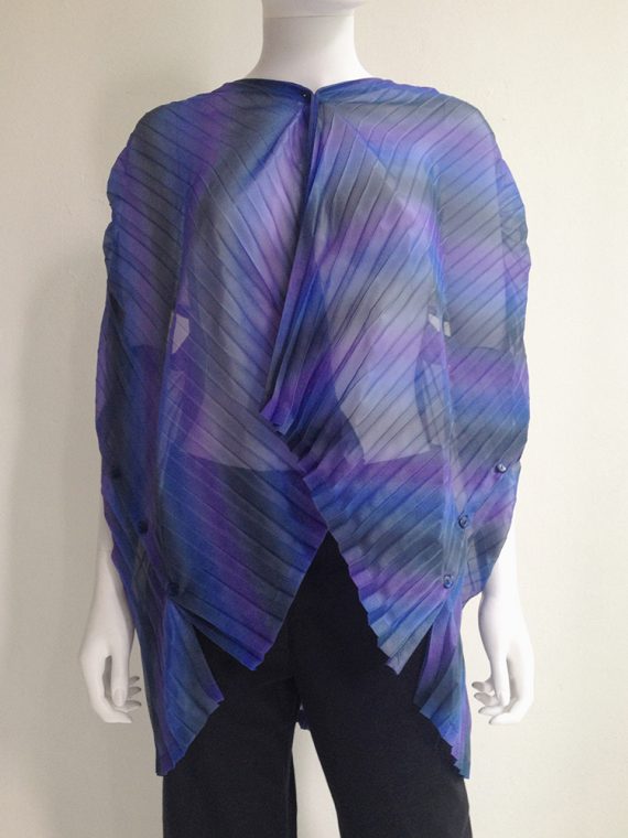Issey Miyake Fete purple pleated transformable top