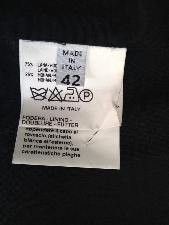 Maison Martin Margiela black inside out blazer 2000 8160