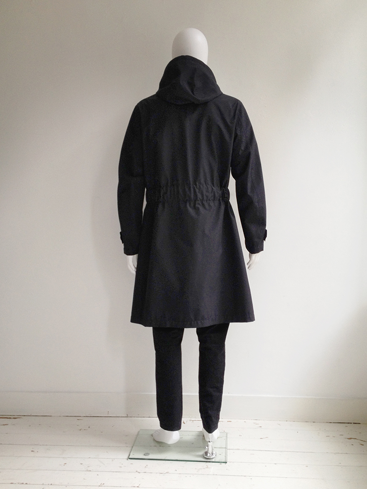 Junya Watanabe Man dark blue windstopper parka - VANIITAS