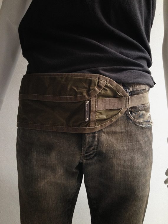 Helmut Lang khaki green fanny pack — spring 1999