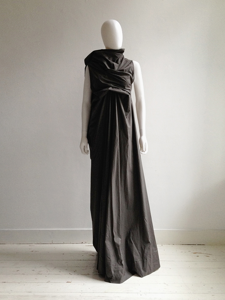 rick owens brown dress Lido One-shoulder This Rick Owens lido dress is crafted in an organic cotton RICK OWENS Chocolate brown Women's