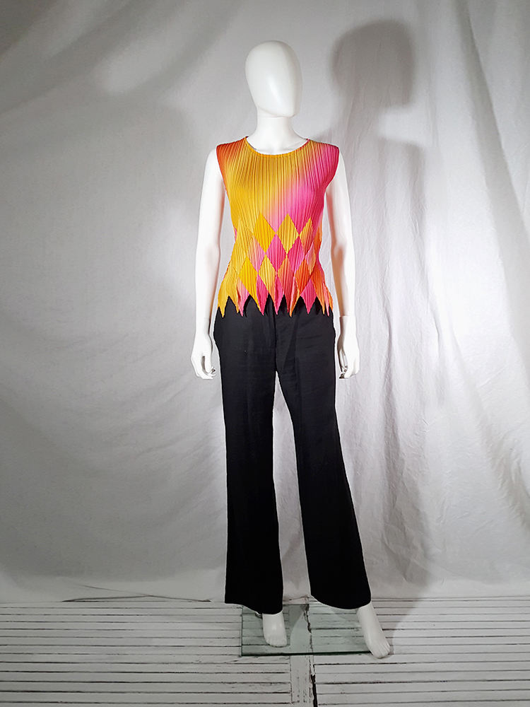 Issey Miyake Fete orange and pink harlequin top - VANIITAS