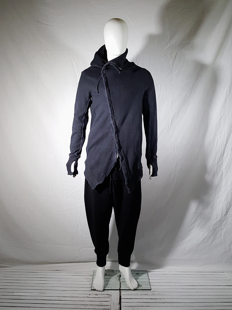 Boris bidjan saberi ❣️CARDIGANI-17万9千円 Boris Bidjan Saberi black asymmetric cardigan - VANIITAS