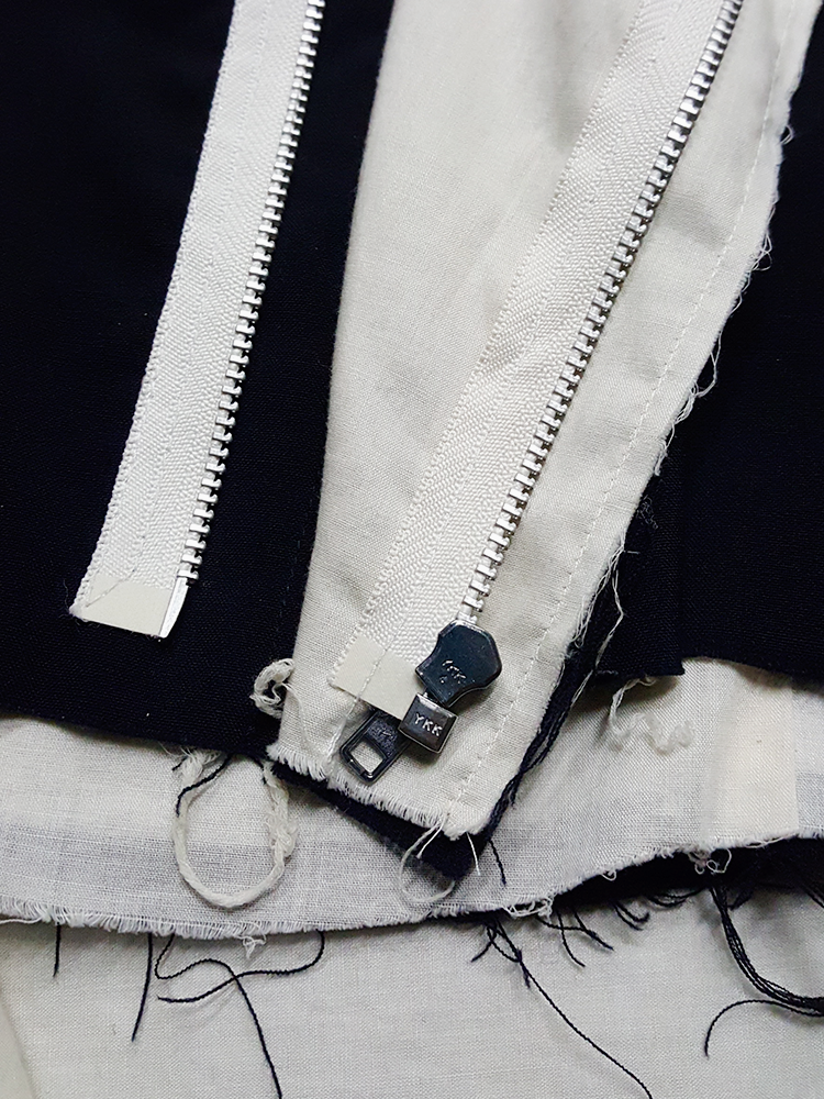 COMME des GARÇONS 1998年コレクションDM 5枚+おまけ1枚 COMME des GARÇONS 1998年コレクションDM 5枚+おまけ1枚 - メルカリ