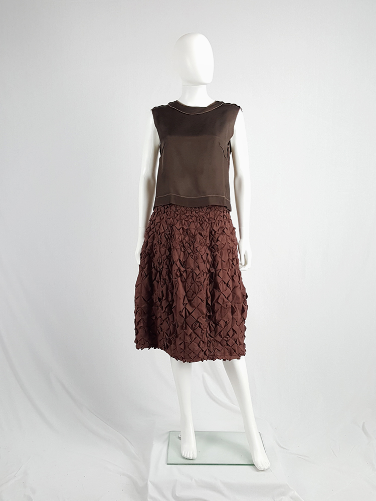 スカート Issey Miyake 98AW Washer Flower Skirt Issey Miyake brown skirt with origami flowers - VANIITAS