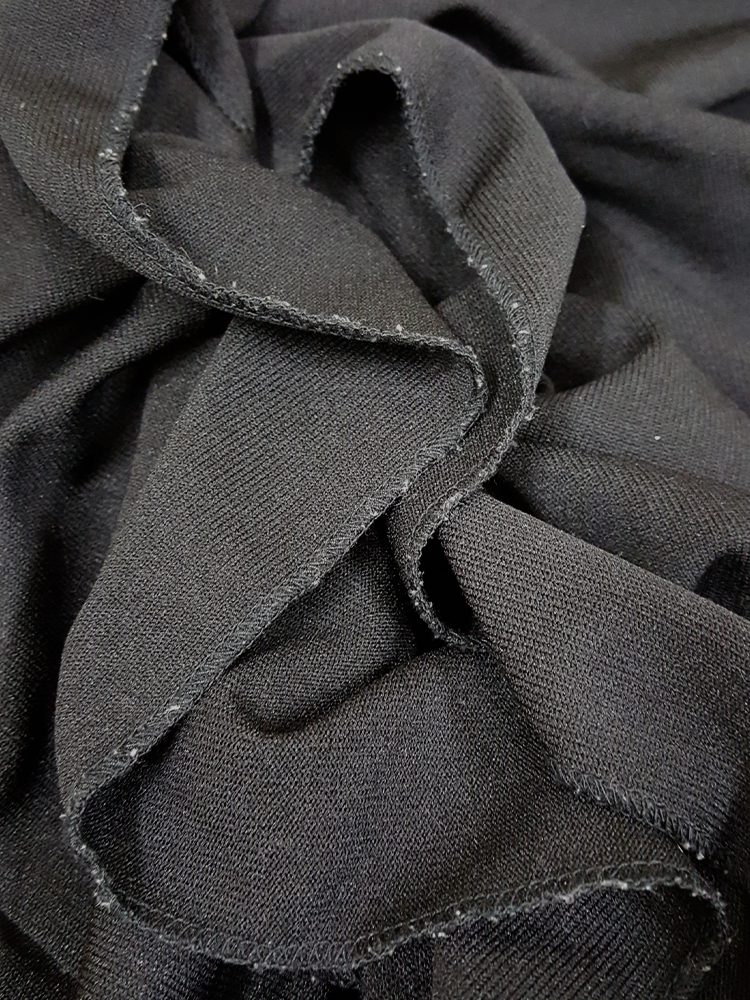 Comme des Garçons 2011 Gather Skirt Comme des Garçons black gathered top with ruffle detail