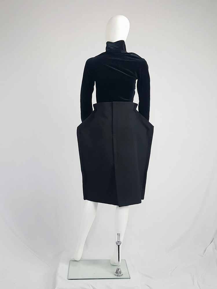 Comme des Garçons black 2D paperdoll skirt — fall 2012 Comme des Garçons black 2D paperdoll skirt — fall 2012