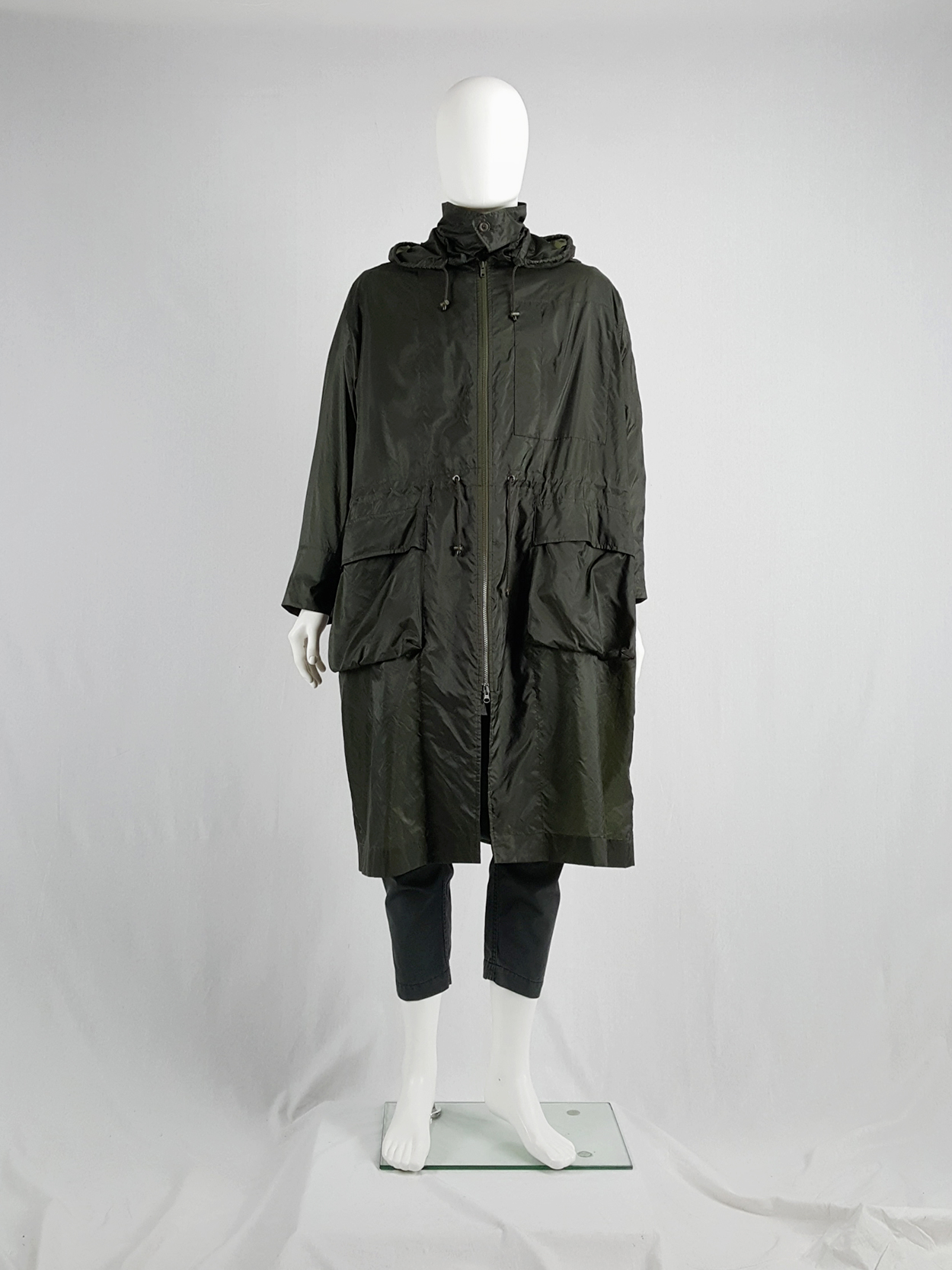 Issey Miyake Windcoat green foldable parka with multiple pockets 