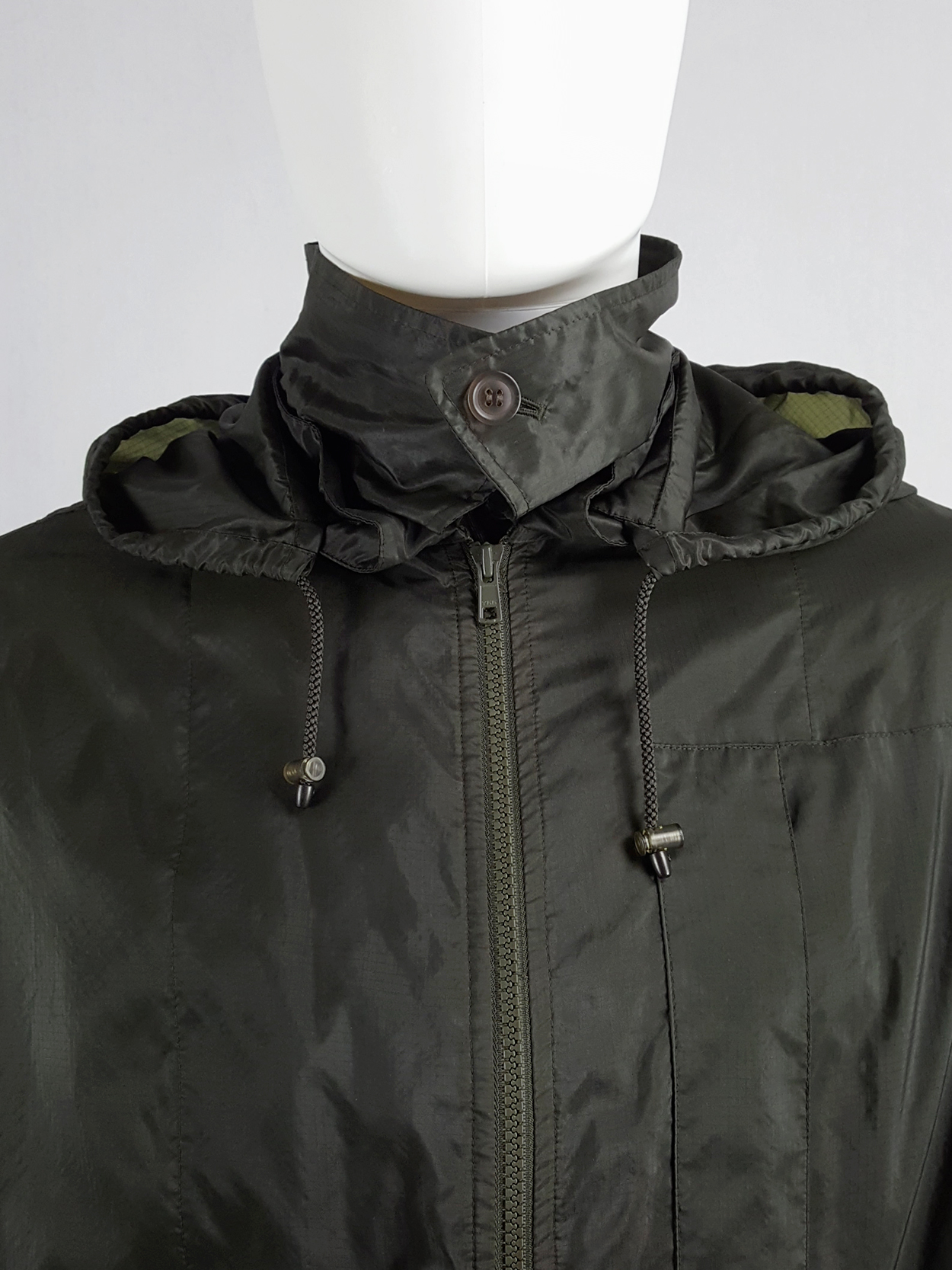 Issey Miyake Windcoat green foldable parka with multiple pockets