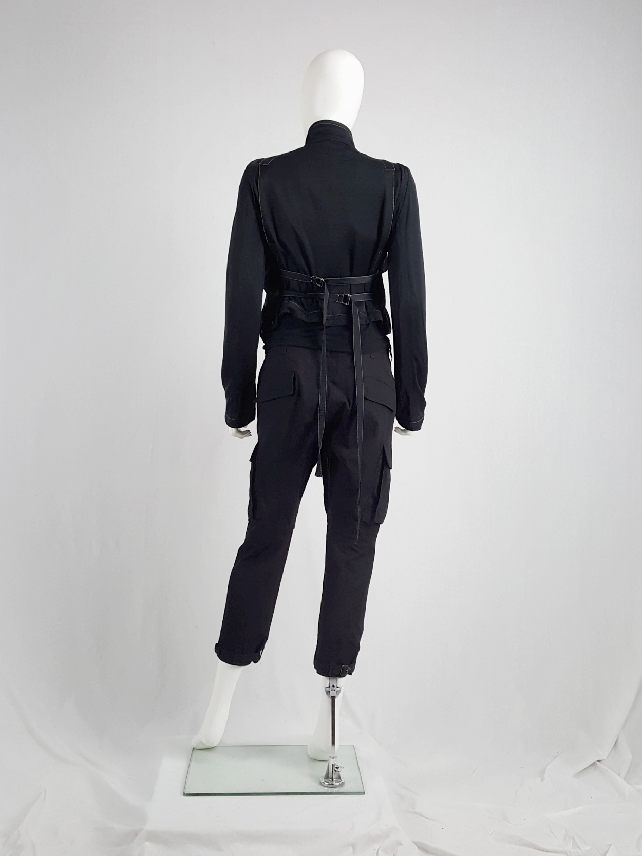 ann demeulemeester ジャケット Ann Demeulemeester black jacket with front and back straps