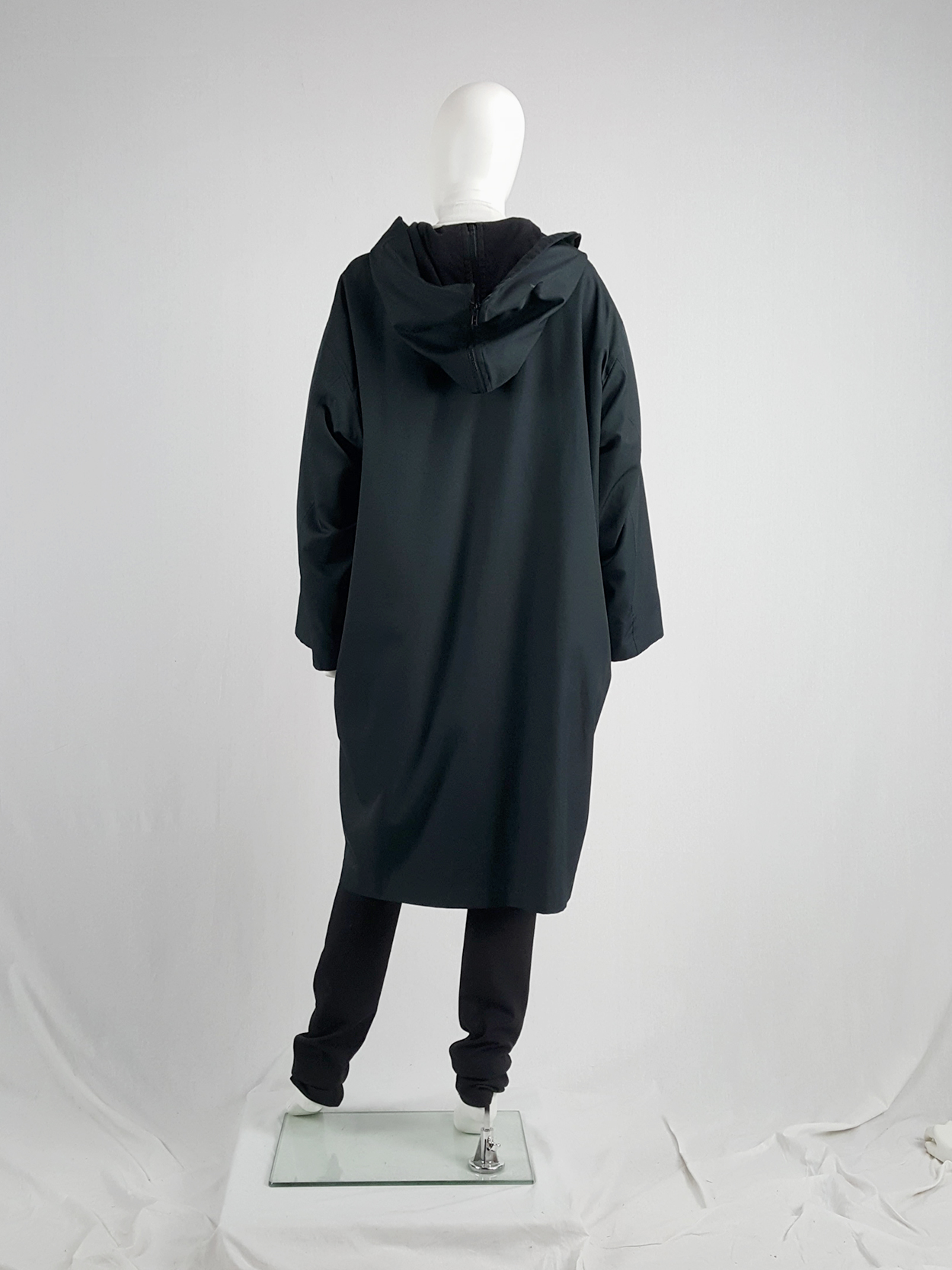 2000’s ISSEY MIYAKE WINDCOAT Issey Miyake Men, A/W 2000 Parachute Coat with Transformable