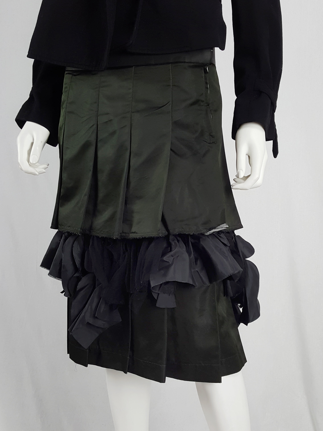 Comme des Garçons black pleated skirt with mesh and ruffle layers 