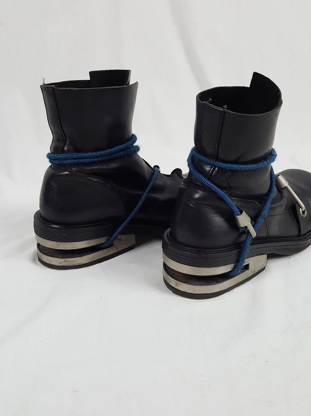 Dirk Bikkembergs black boots with blue mountaineering straps