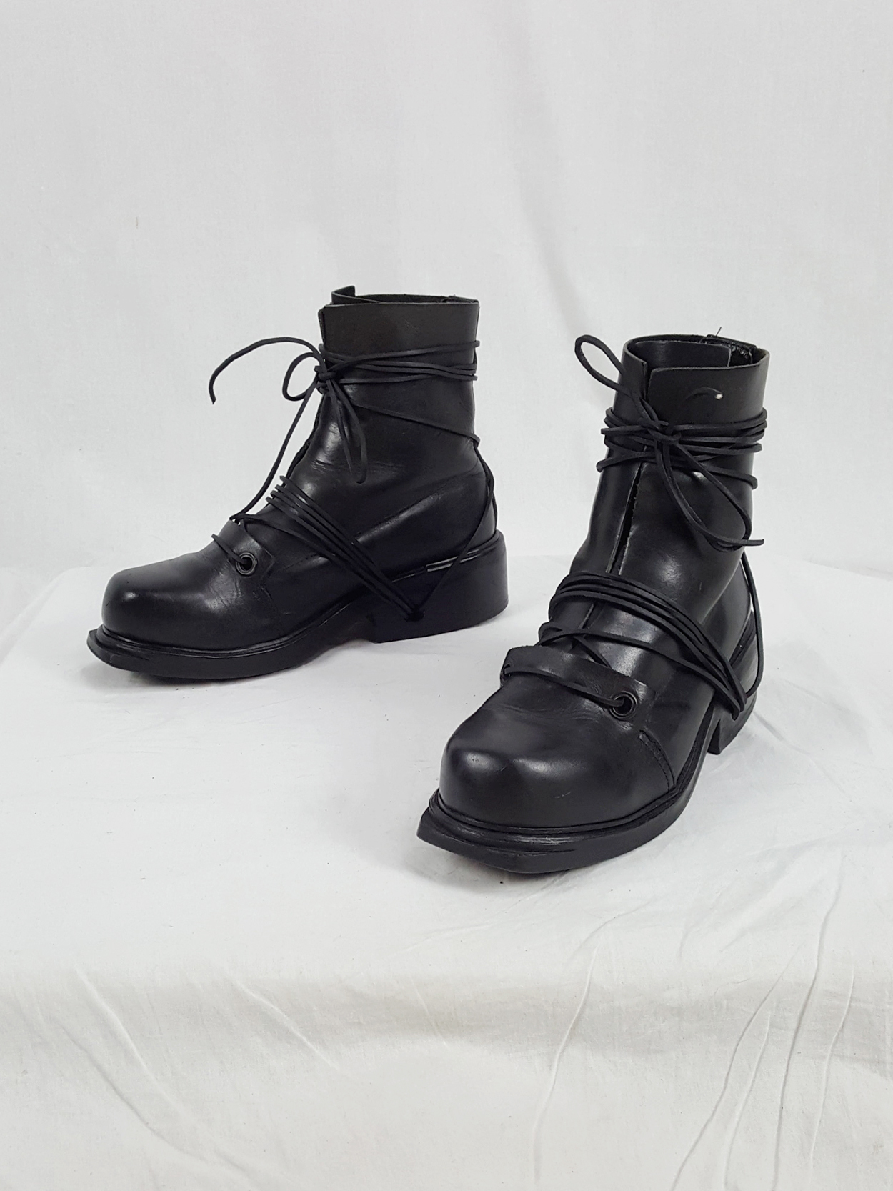 Dirk Bikkembergs black tall boots with laces through the soles (43 