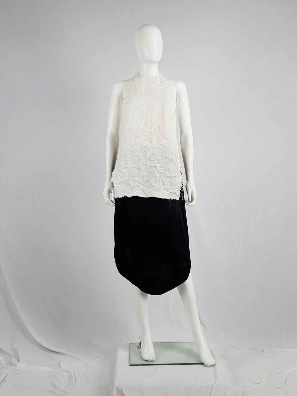 Maison Martin Margiela white wrinkled apron — spring 1999 