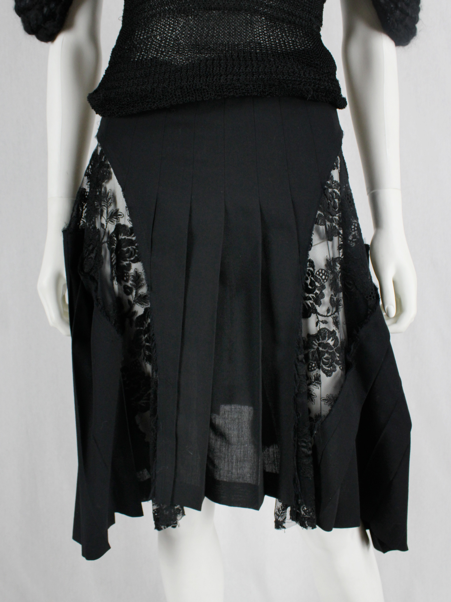 COMME des GARÇONS プリーツスカート 80s archive COMME des GARCONSのフリマアイテム一覧