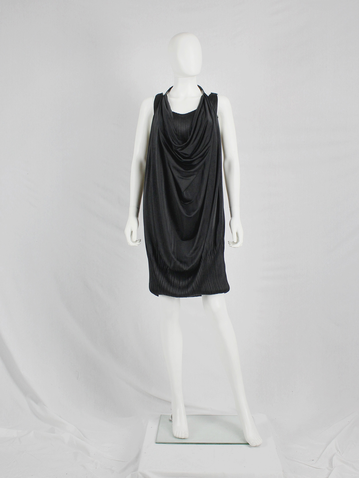 Issey Miyake Fête black double layered dress with fine