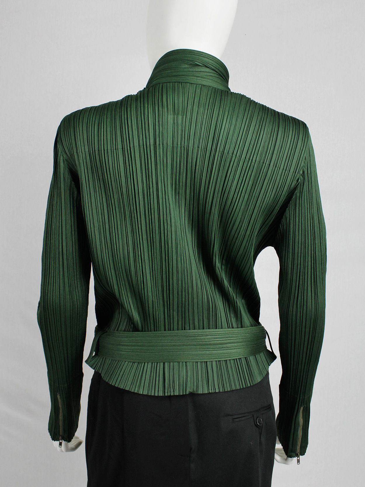 Issey Miyake Pleats Please green biker jacket with filigree Issey Miyake Pleats Please green biker jacket with filigree