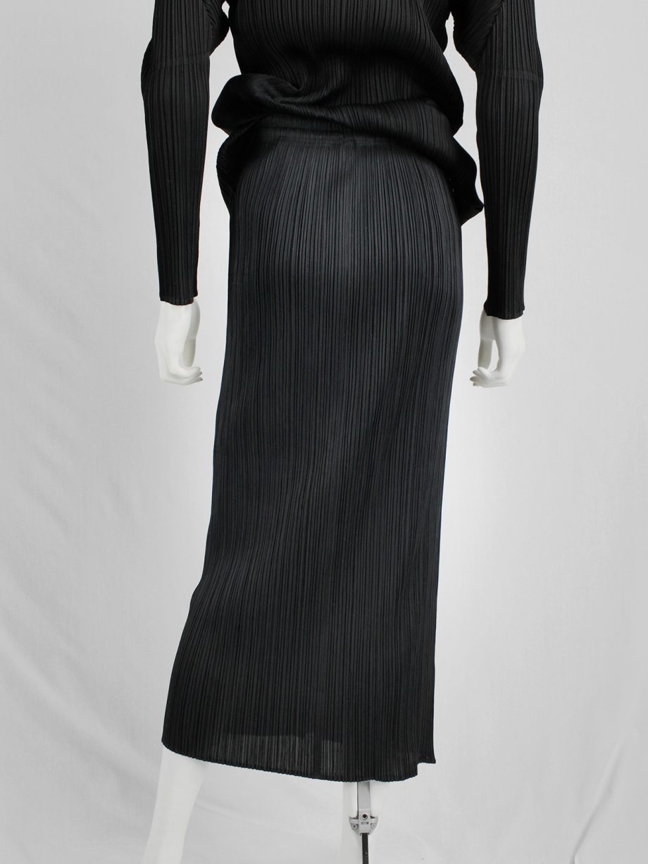 Issey Miyake Pleats Please black maxi skirt with front zipper