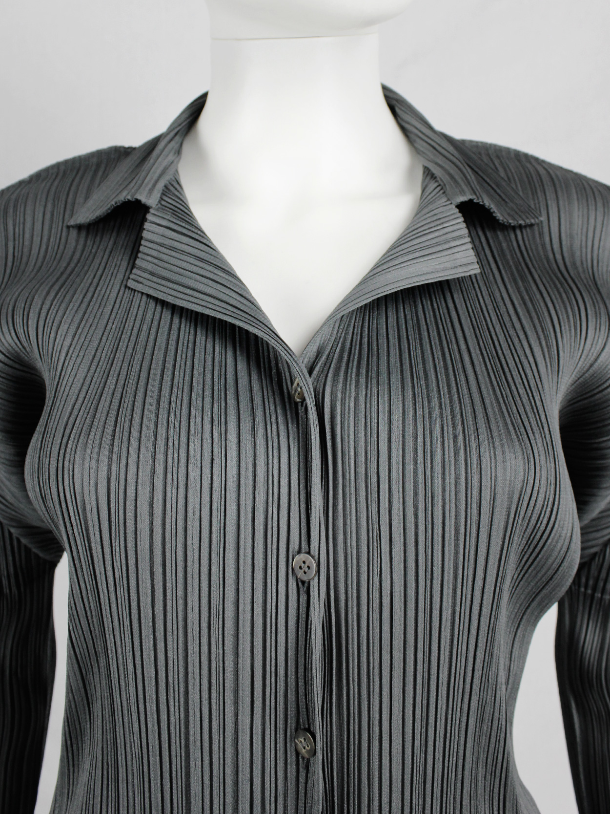 Issey Miyake Pleats Please grey button-up cardigan with