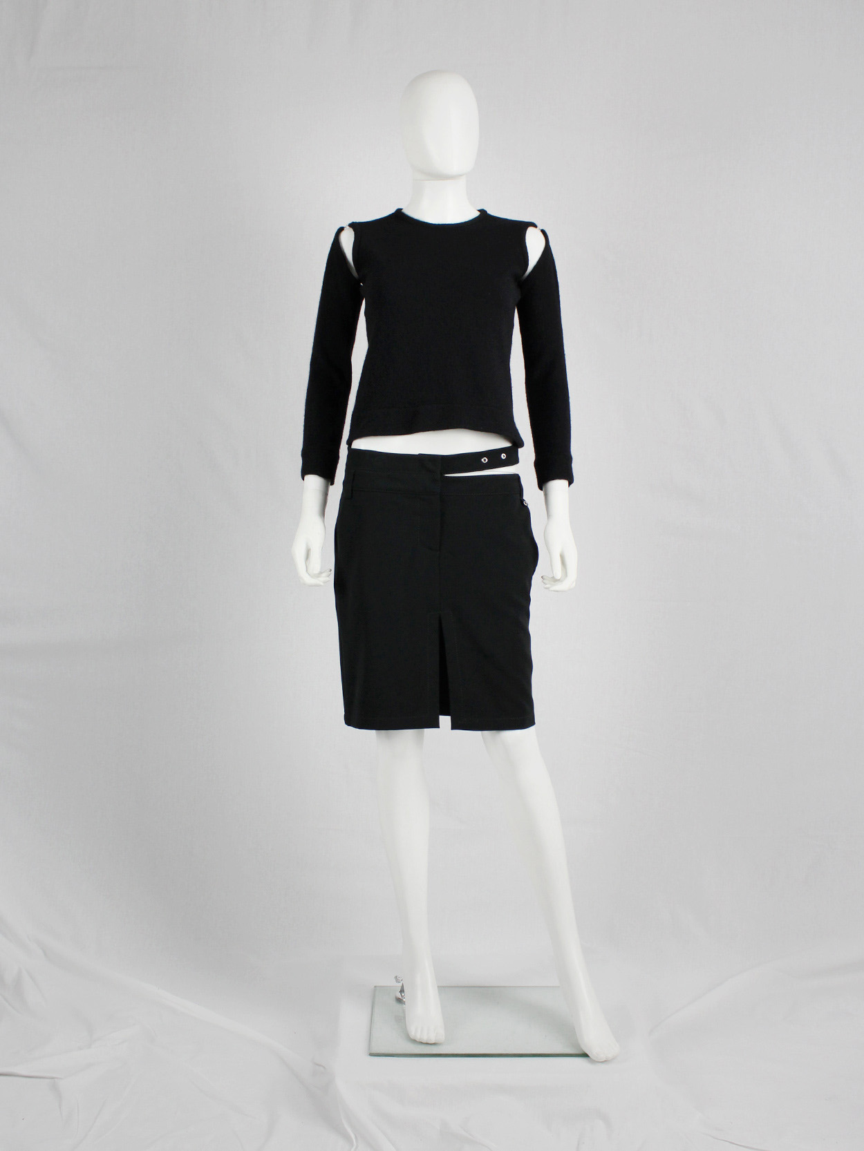 DIRK BIKKEMBERGS archive 変形スカート Dirk Bikkembergs dark blue mini-skirt with semi-attached