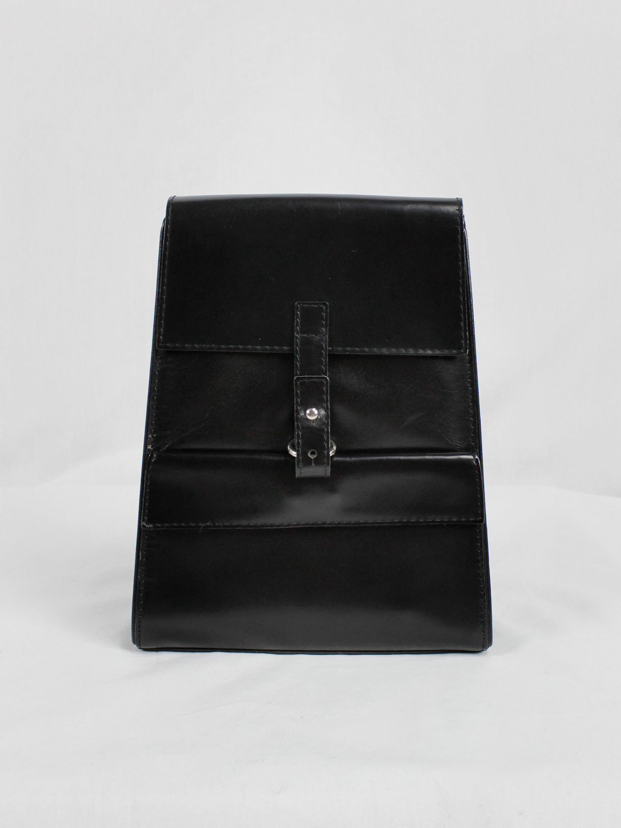 Y’s YOHJI YAMAMOTO CUIR LEATHER HAND BAG Yohji Yamamoto Shoulder Bag/Leather/Black/Clasp free