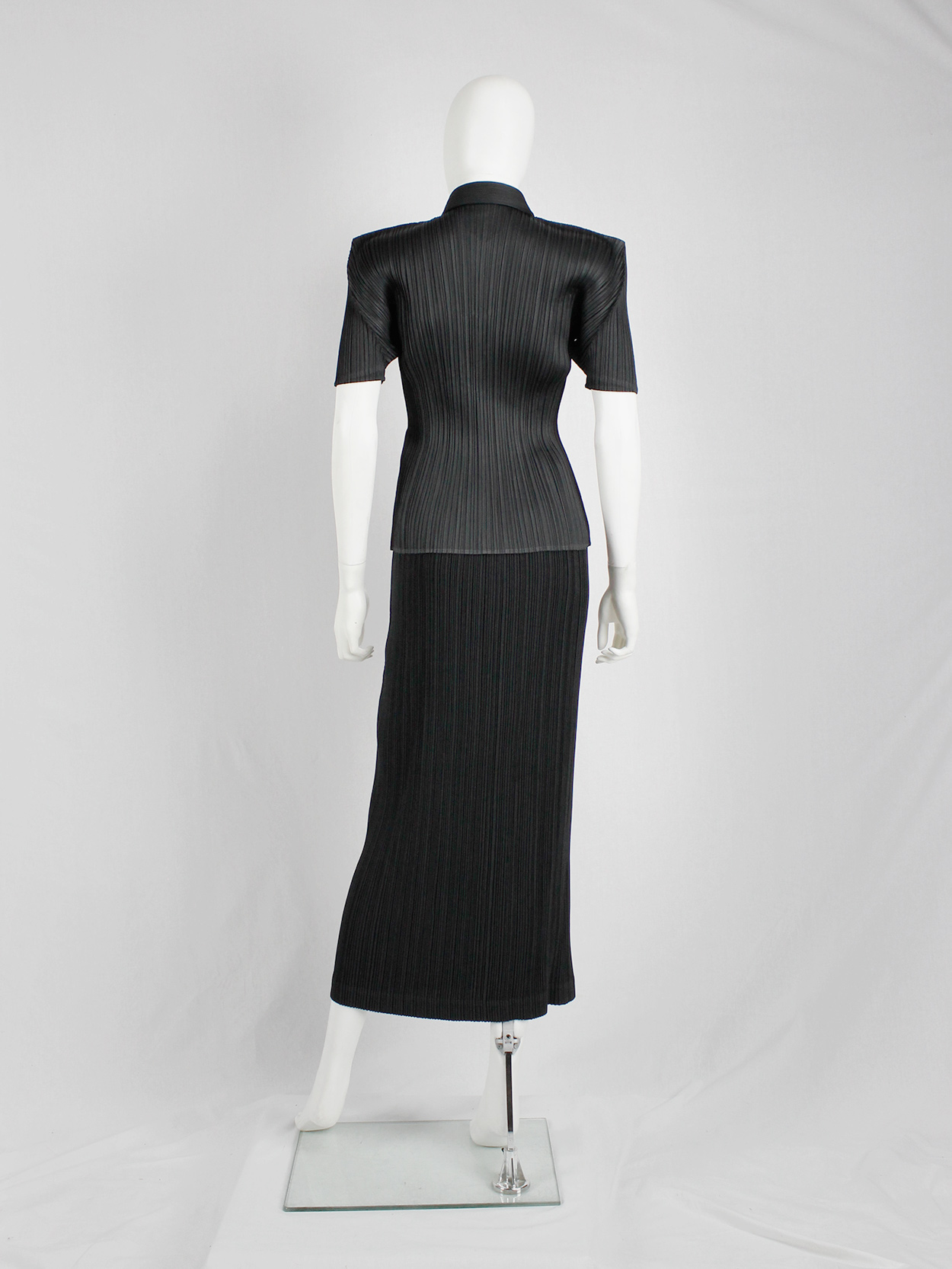 Issey Miyake Pleats Please black polo shirt with square shoulders 