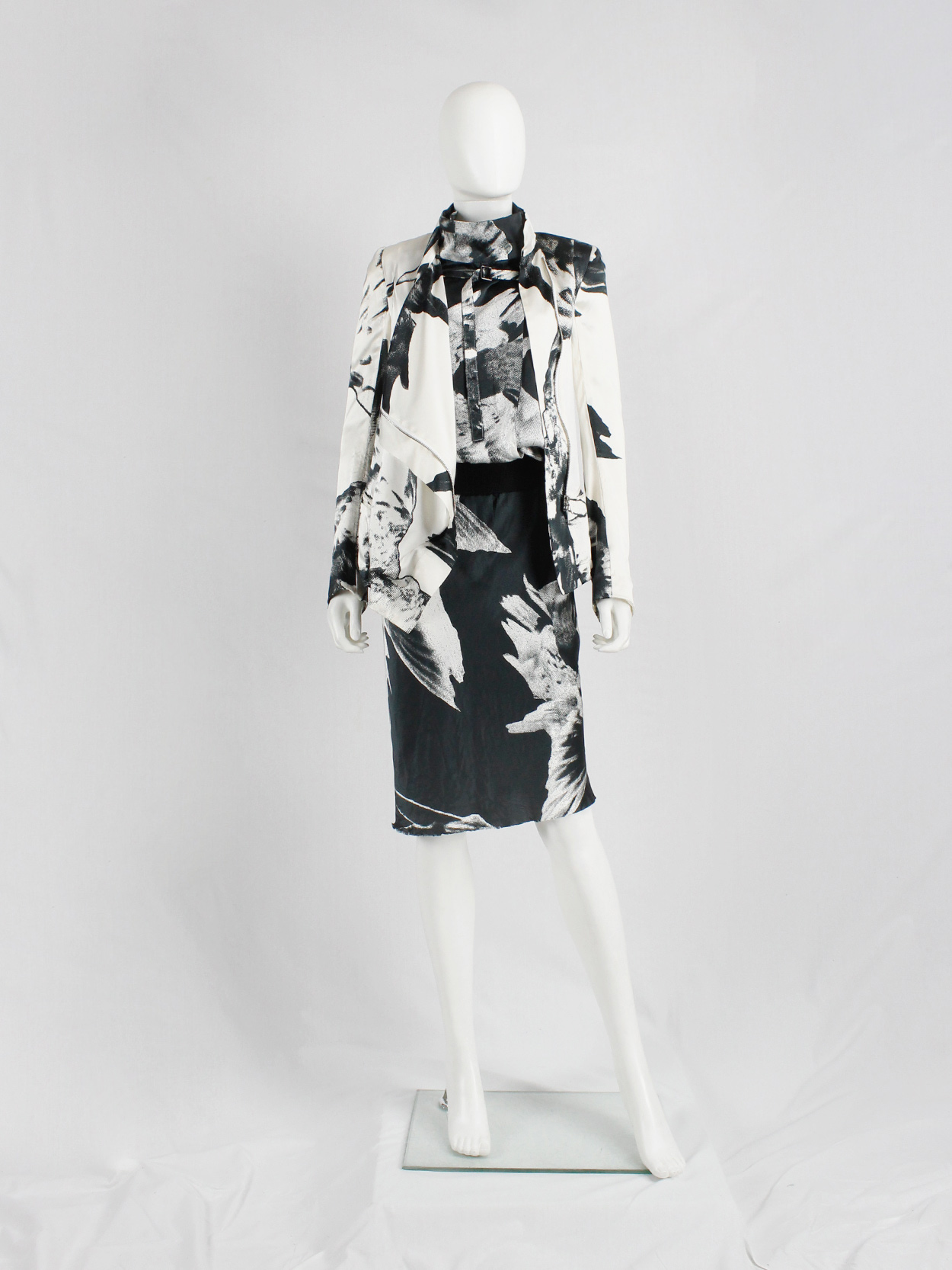 Ann Demeulemeester white asymmetric bird print jacket with inner 