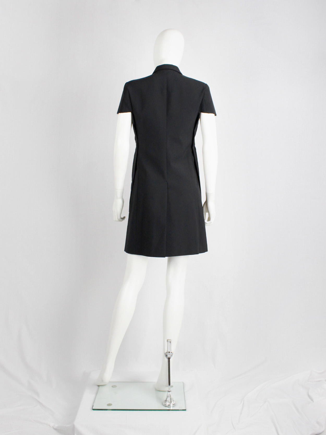Comme des Garçons black deconstructed jacket with cut off Comme des Garçons black deconstructed jacket with cut off