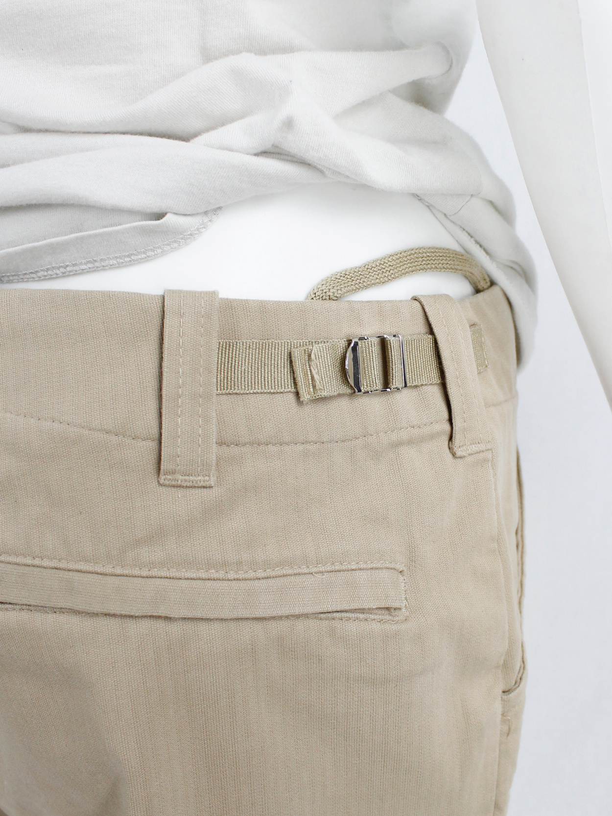 Helmut Lang beige trousers with elastic bands at the knees Helmut Lang beige trousers with elastic bands at the knees