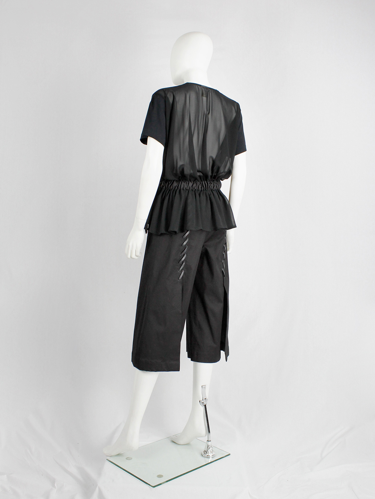 noir kei ninomiya レイヤードレースアップパンツ Noir Kei Ninomiya black cropped trousers with faux leather