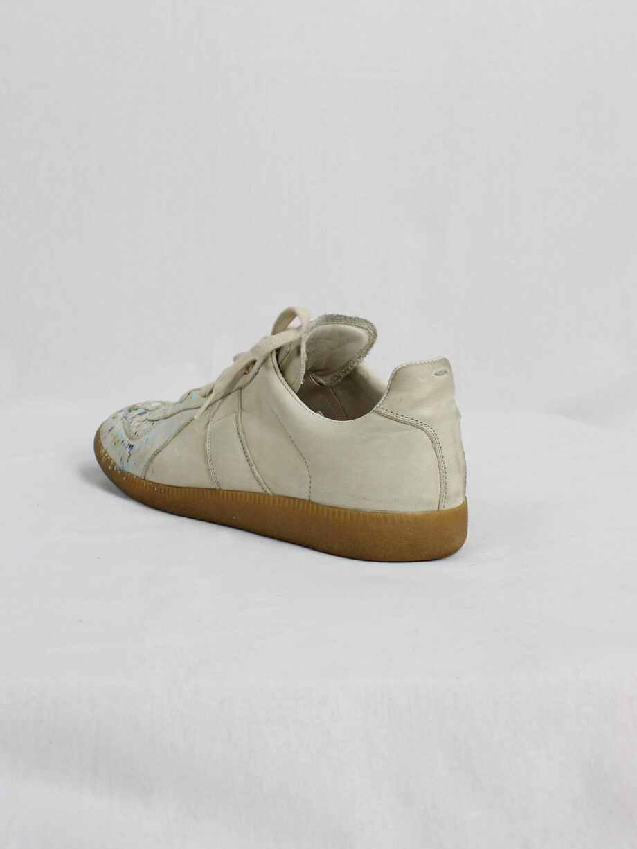 Maison Martin Margiela replica beige sneakers with paint splatters