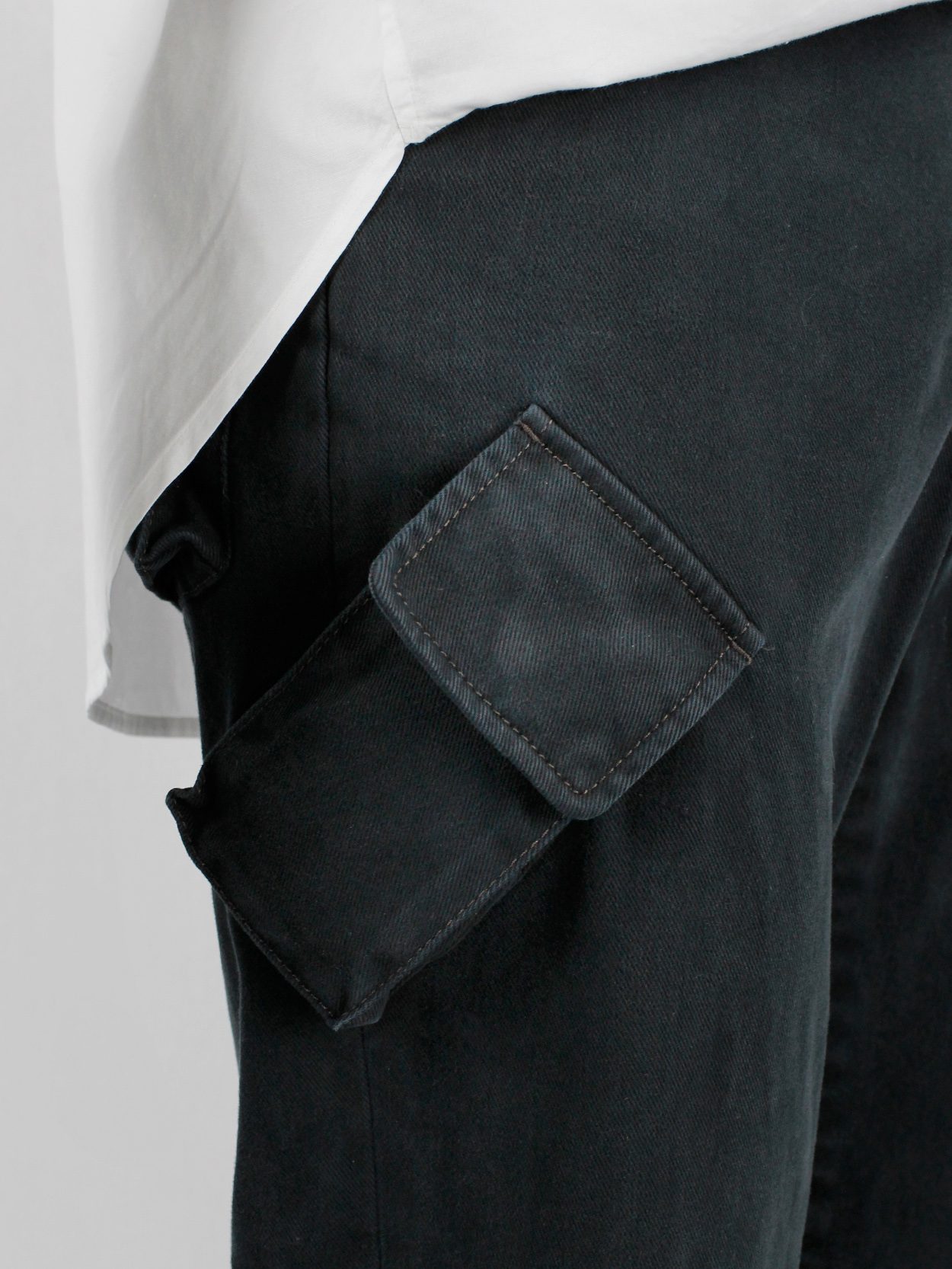Yohji Yamamoto A.A.R black cargo trousers with pockets on the legs 