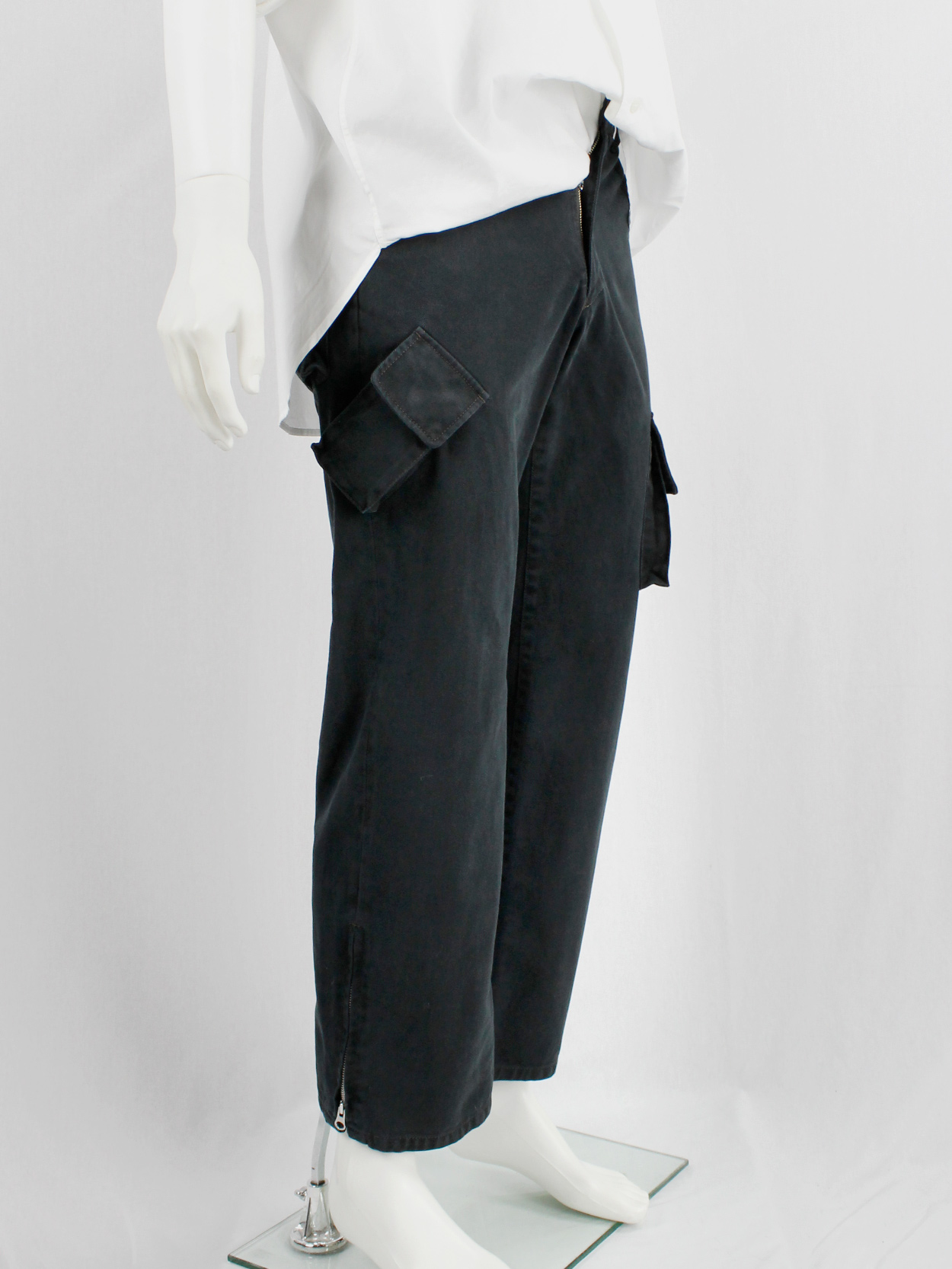 Yohji Yamamoto A.A.R black cargo trousers with pockets on the legs 