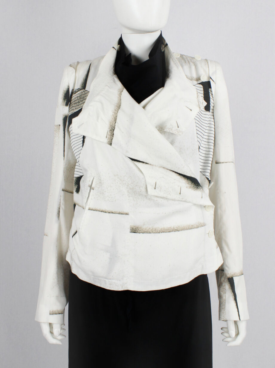 Ann Demeulemeester white buttoned fencing jacket with stitched