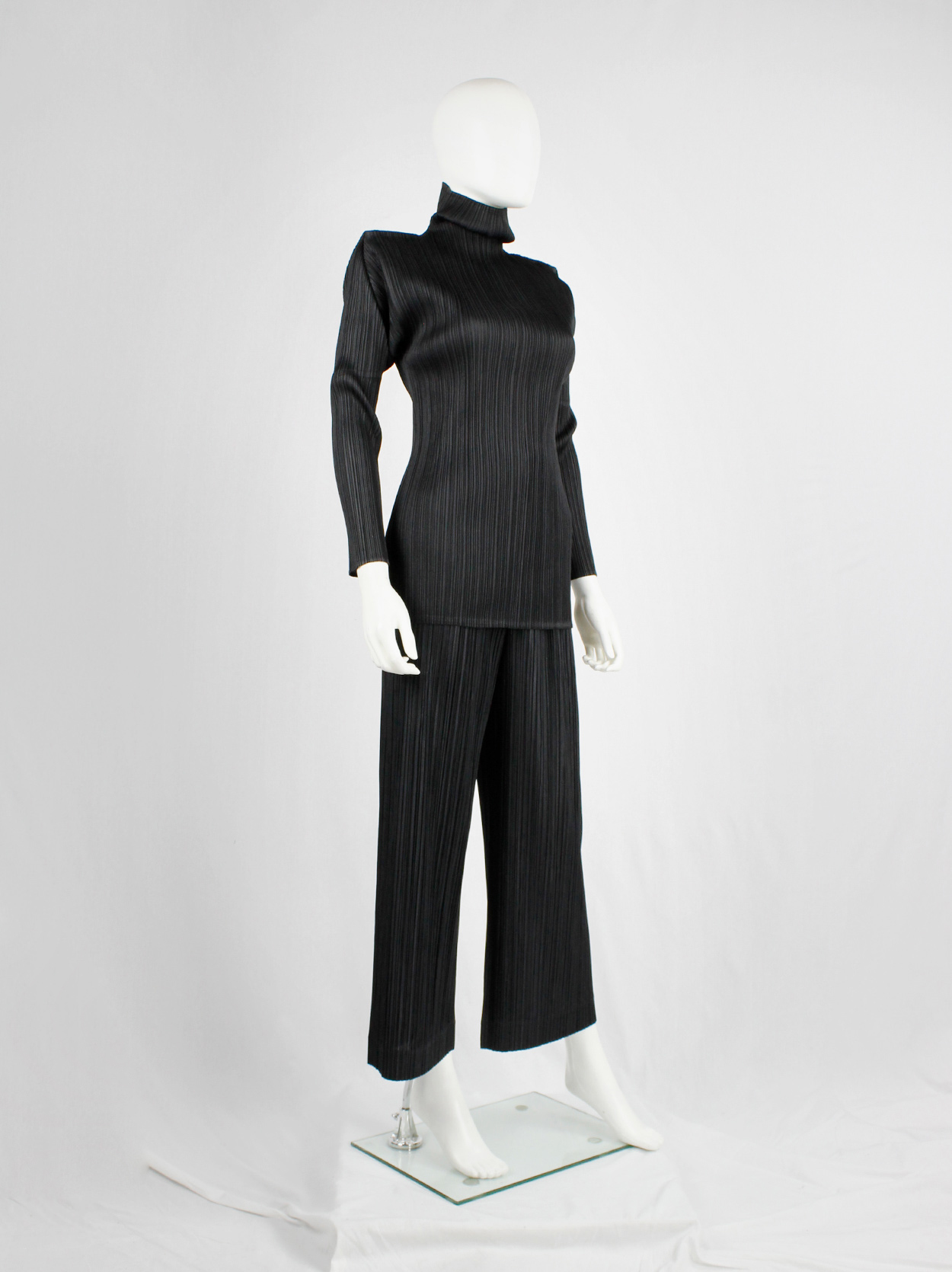Issey Miyake black pleated turtleneck jumper with square