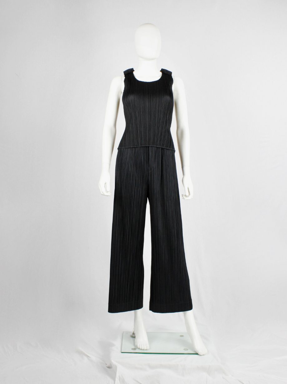 Issey Miyake Pleats Please black pleated sleeveless top with