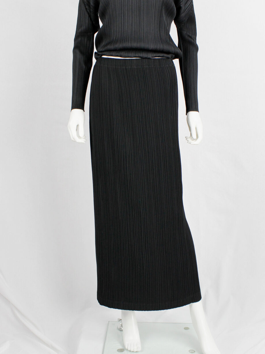 Issey Miyake black straight maxi skirt with fine pressed pleats