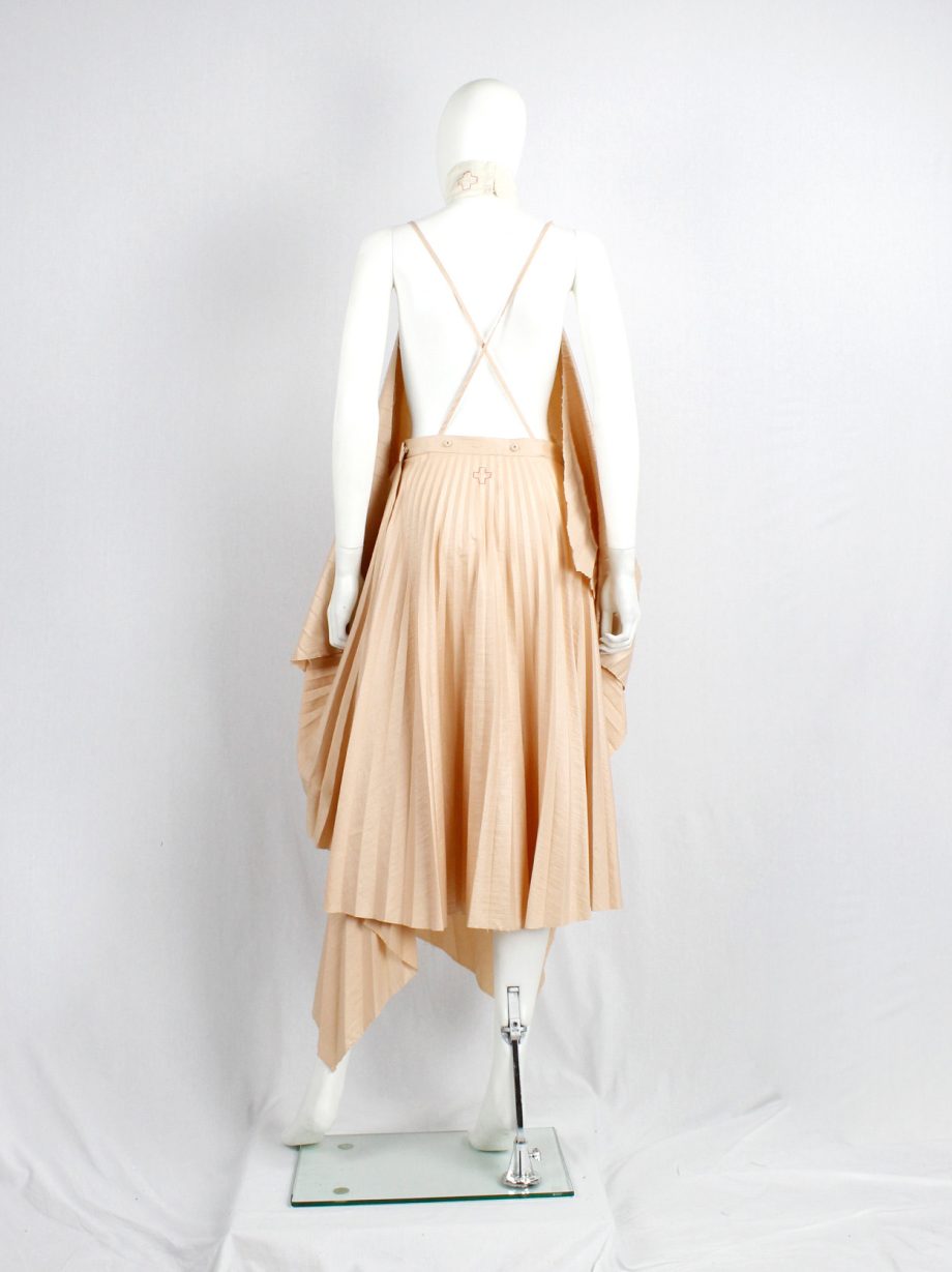 af Vandevorst salmon draped backless dress with accordeon pleats spring 2008 (15)