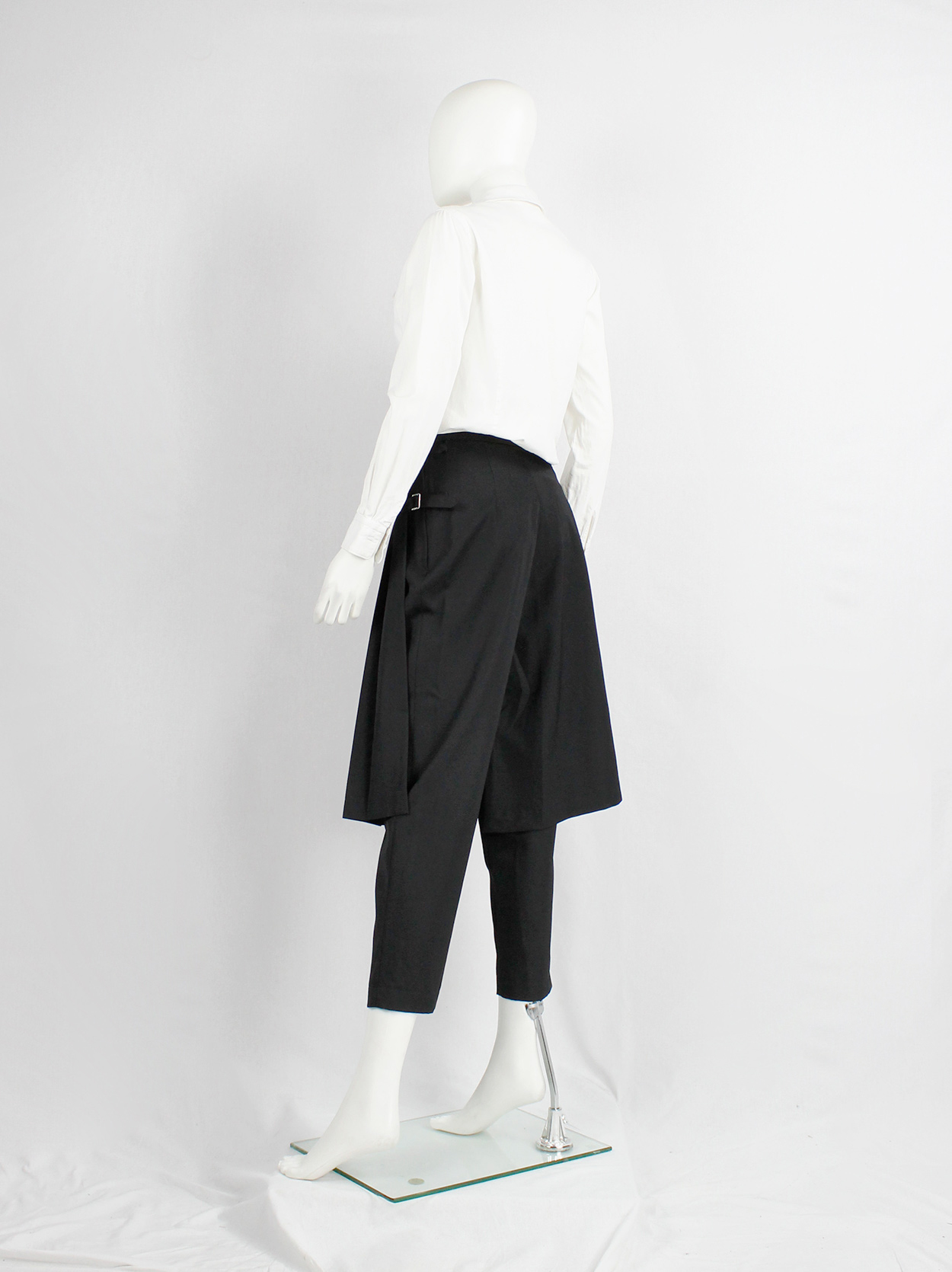 Comme des Garçons Robe de Chambre black trousers with pleated 