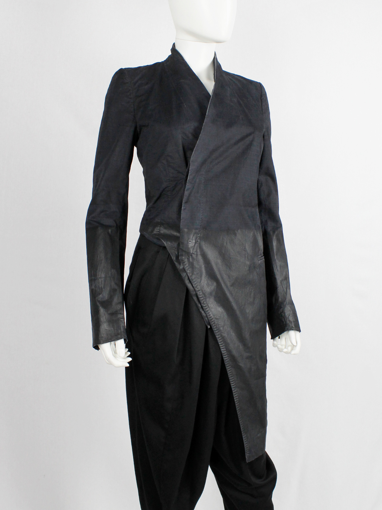 Nicolas Andreas Taralis dark blue slanted jacket with black 