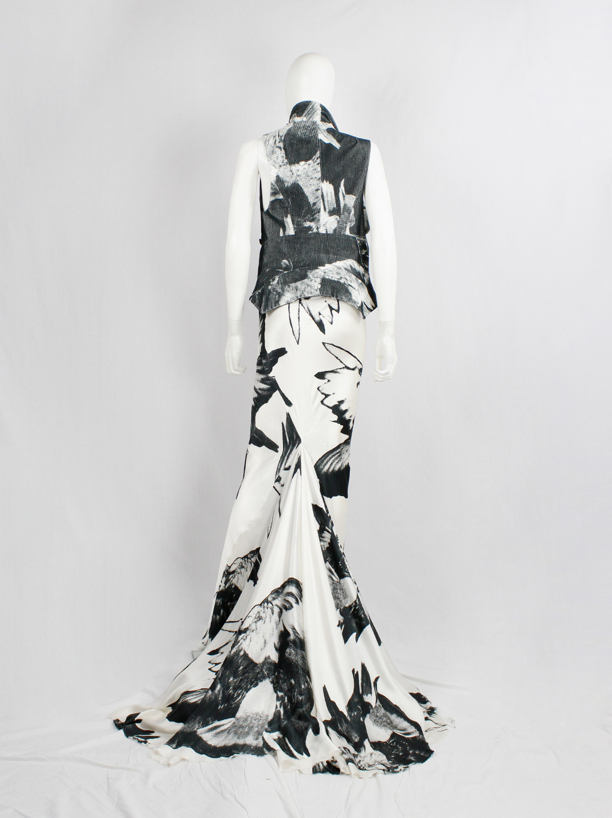 Ann Demeulemeester white and black bird print mermaid skirt with 