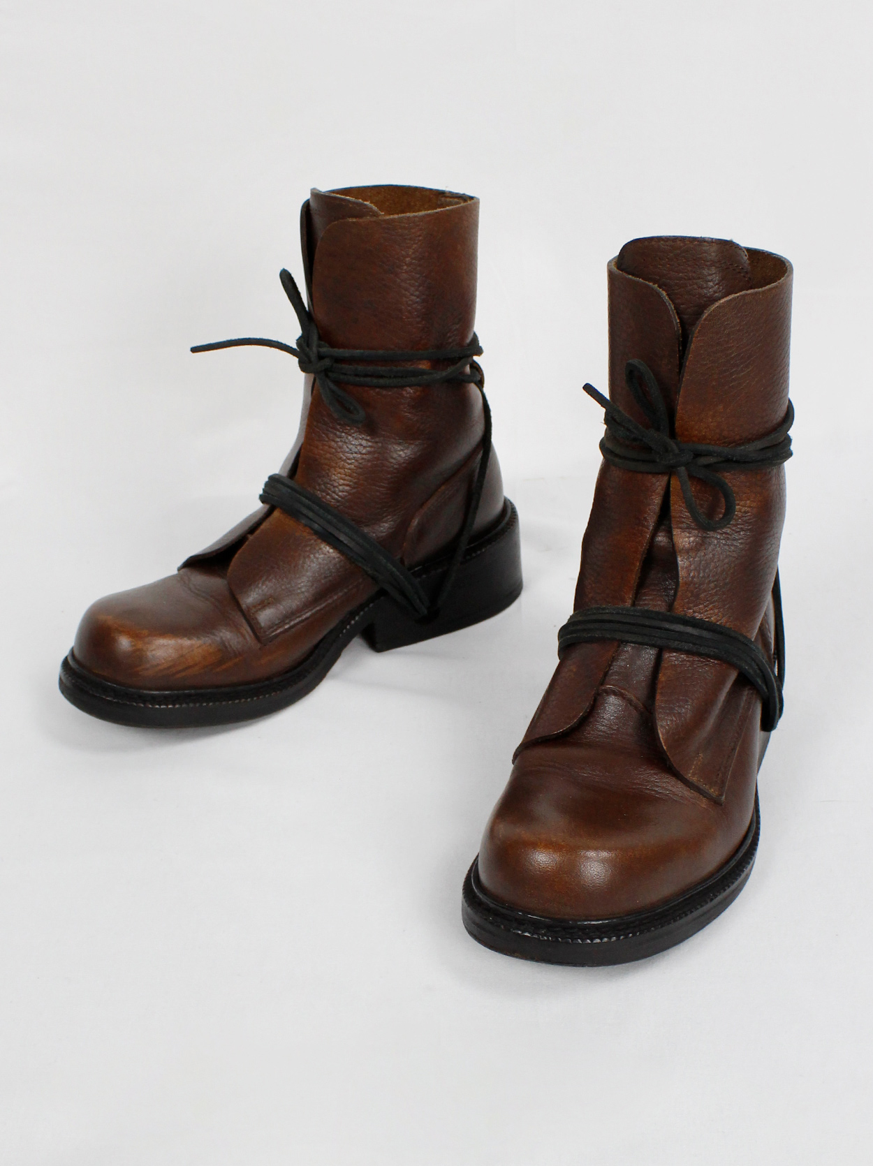 Dirk Bikkembergs brown tall boots front wrapped by laces