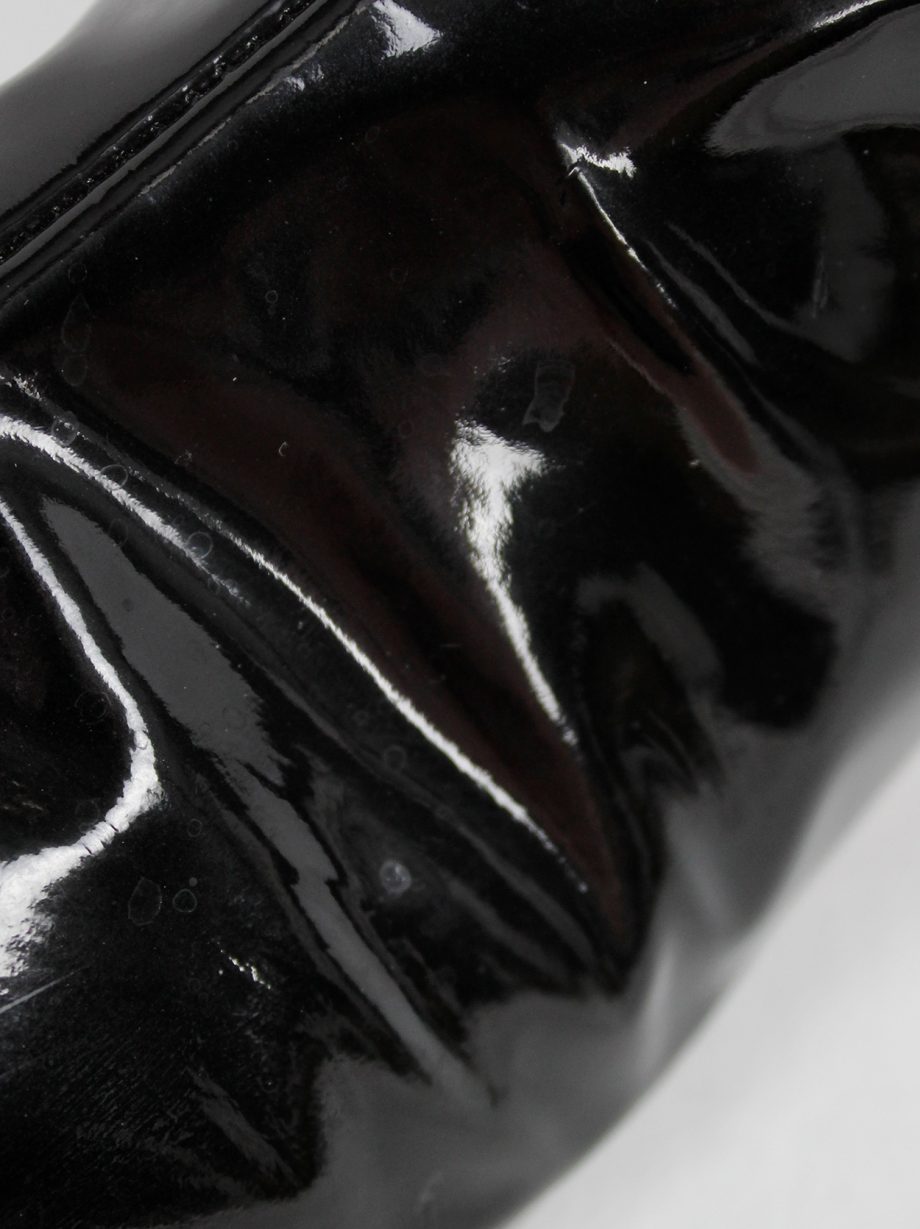 Maison Martin Margiela black tabi boots with cylinder heel 1990s (8)