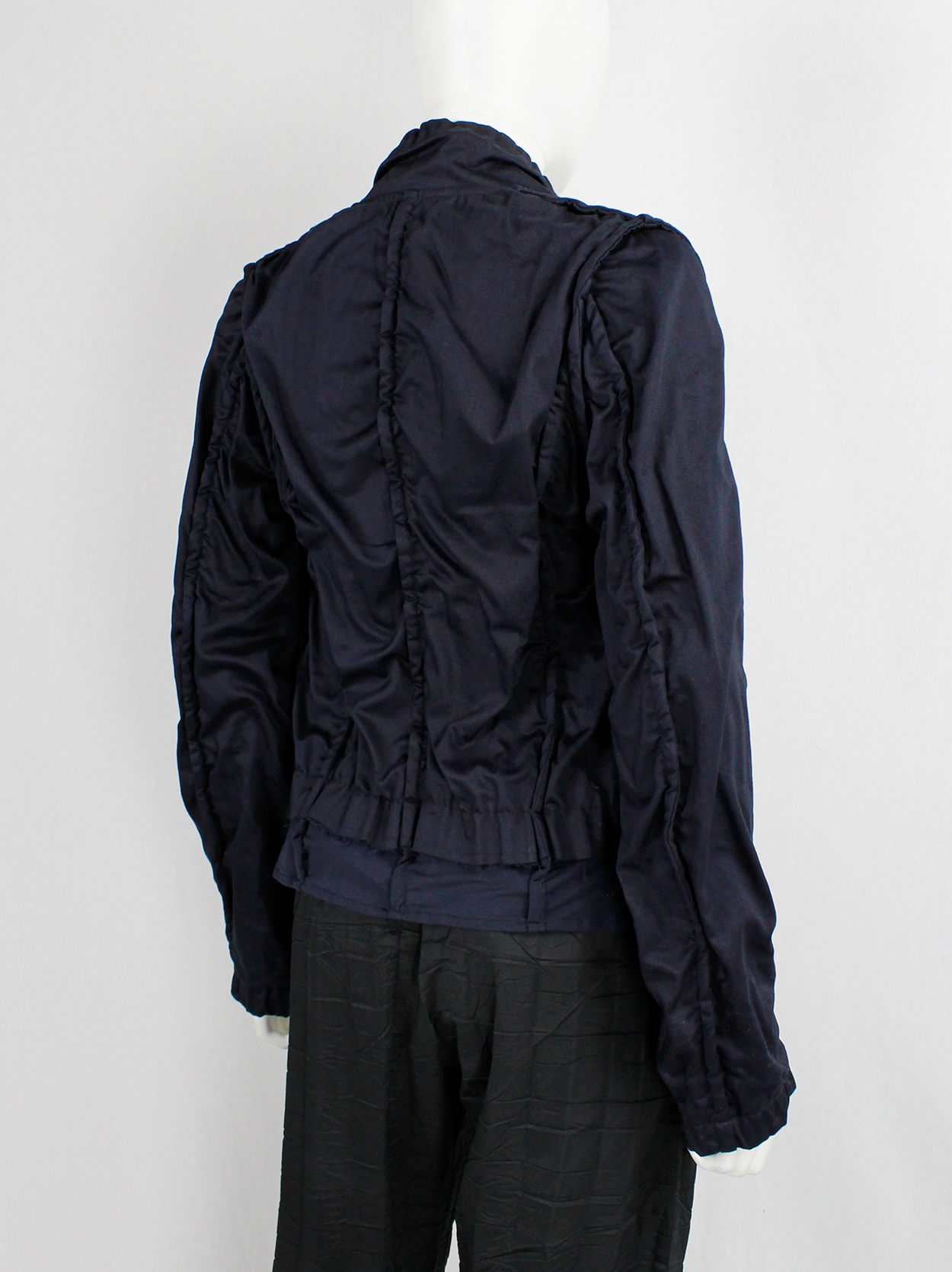 Comme des Garçons dark blue crushed blazer with outwards Comme des Garçons dark blue crushed blazer with outwards