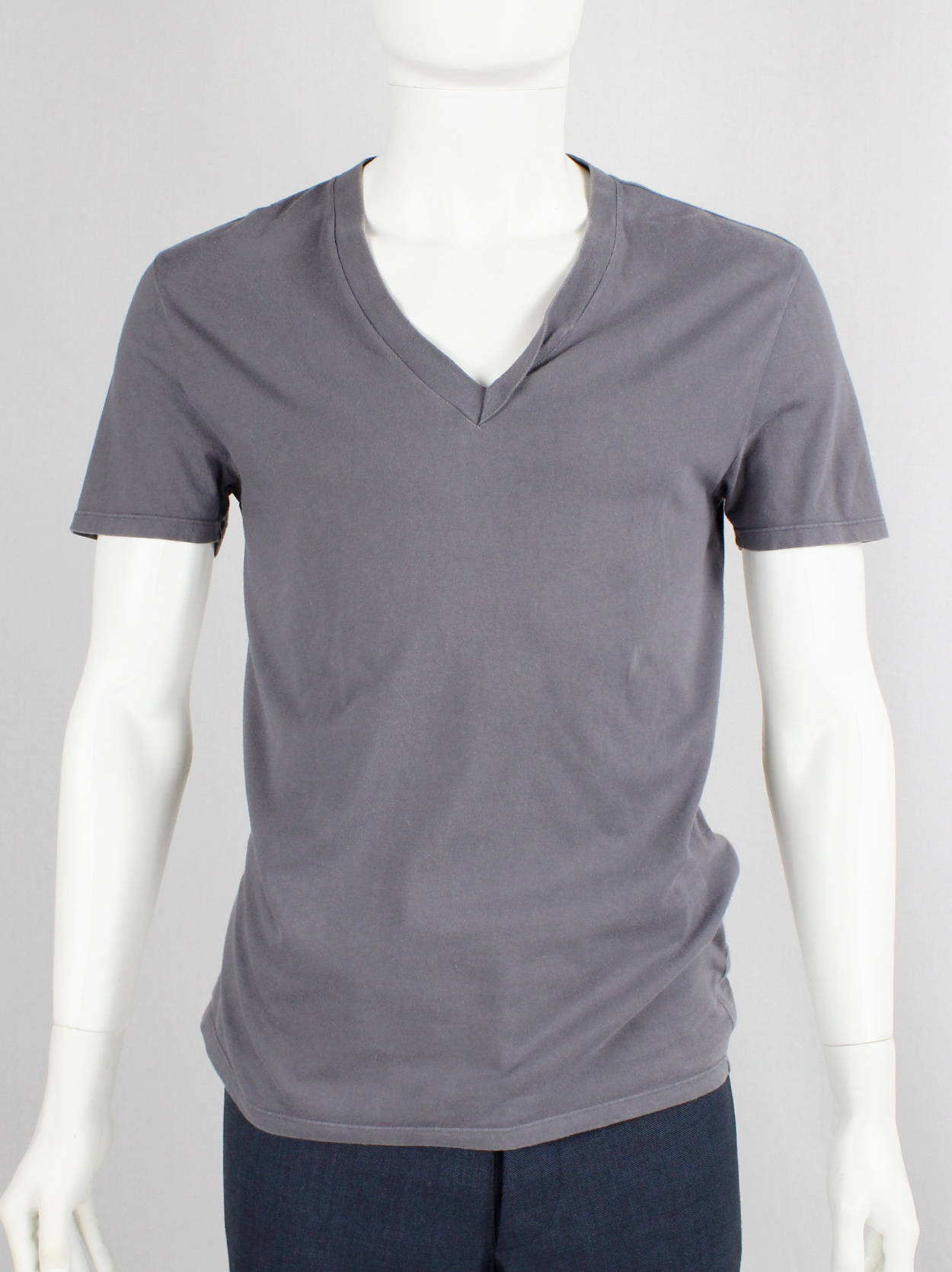 Maison Martin Margiela grey t-shirt with twisted seam on the v 
